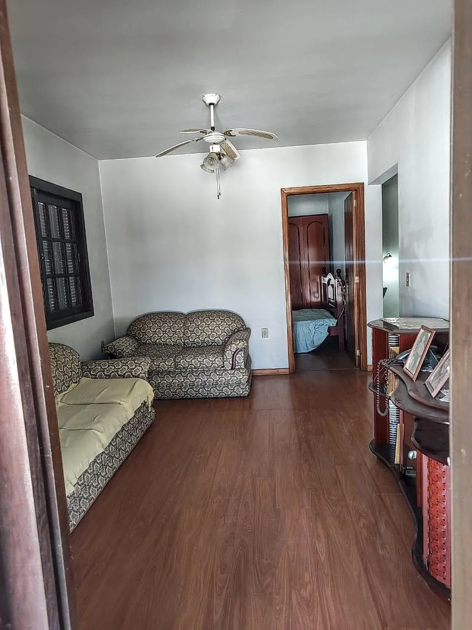 Imagem Casa com 3 dormitórios á venda em Porto Alegre