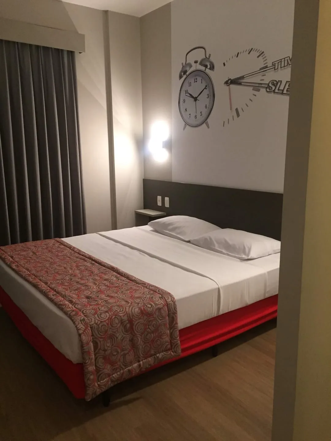Imagem Apartamento à venda 1 Quarto, 1 Suite, 1 Vaga, 54728M², Chácara Galega, Pindamonhangaba - SP | HOTEL SLEEP INN