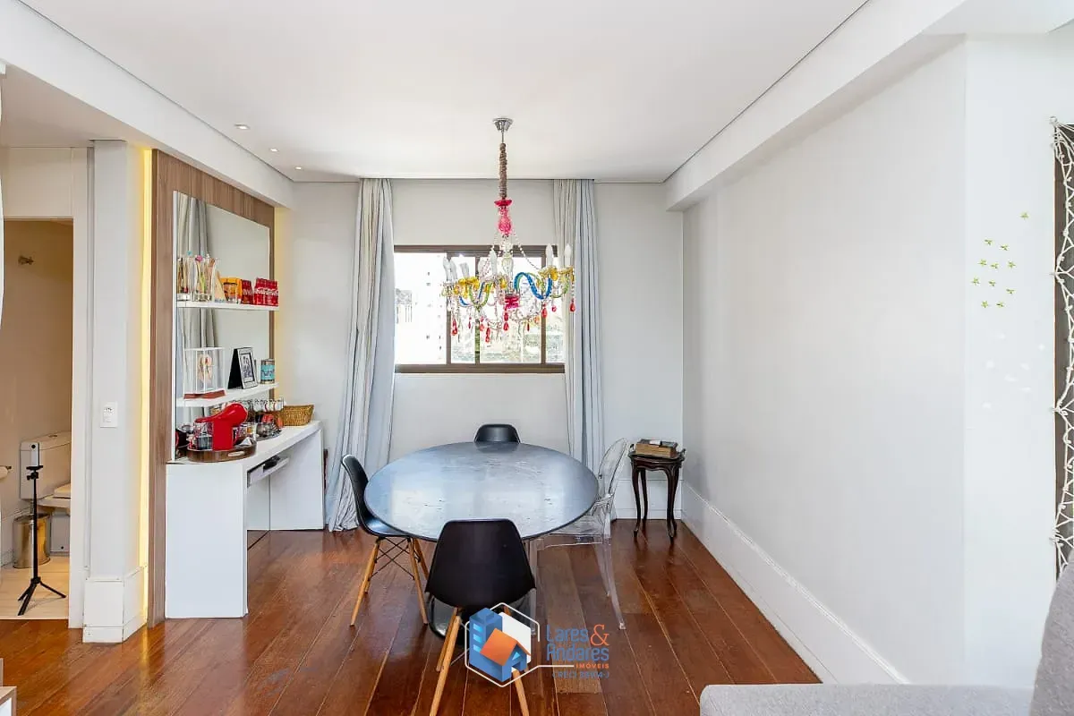 Imagem Apartamento para venda em Campo Belo com 3 quartos, sendo 1 suíte, 187m²