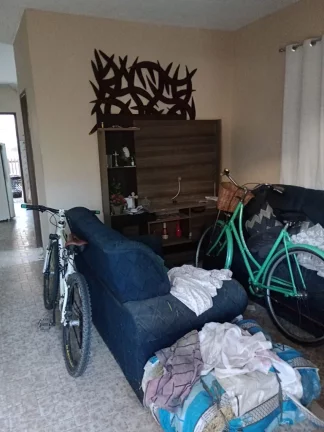 Imagem EXCELENTE CASA A VENDA COM 7 QUARTOS E 4 BANHEIROS EM GUARAPARI ES