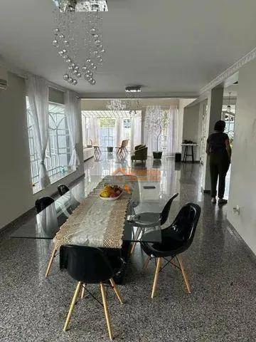 Imagem Sobrado com 5 dormitórios à venda, 500 m² por R$ 1.700.000,00 - Vila Oliveira - Mogi das Cruzes/SP