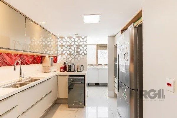 Imagem Apartamento Garden de 232m² com Terraço, 3 Dormitórios, 3 Vagas e Infraestrutura Completa na Bela Vista