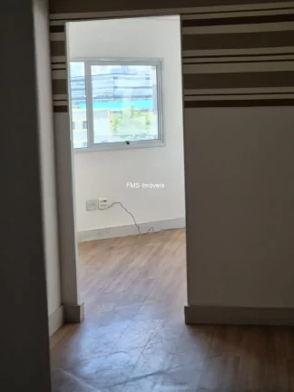 Imagem Conjunto Comercial à Venda na Barra Funda, São Paulo-SP: 1 Sala, 1 Vaga, 35m² de Área