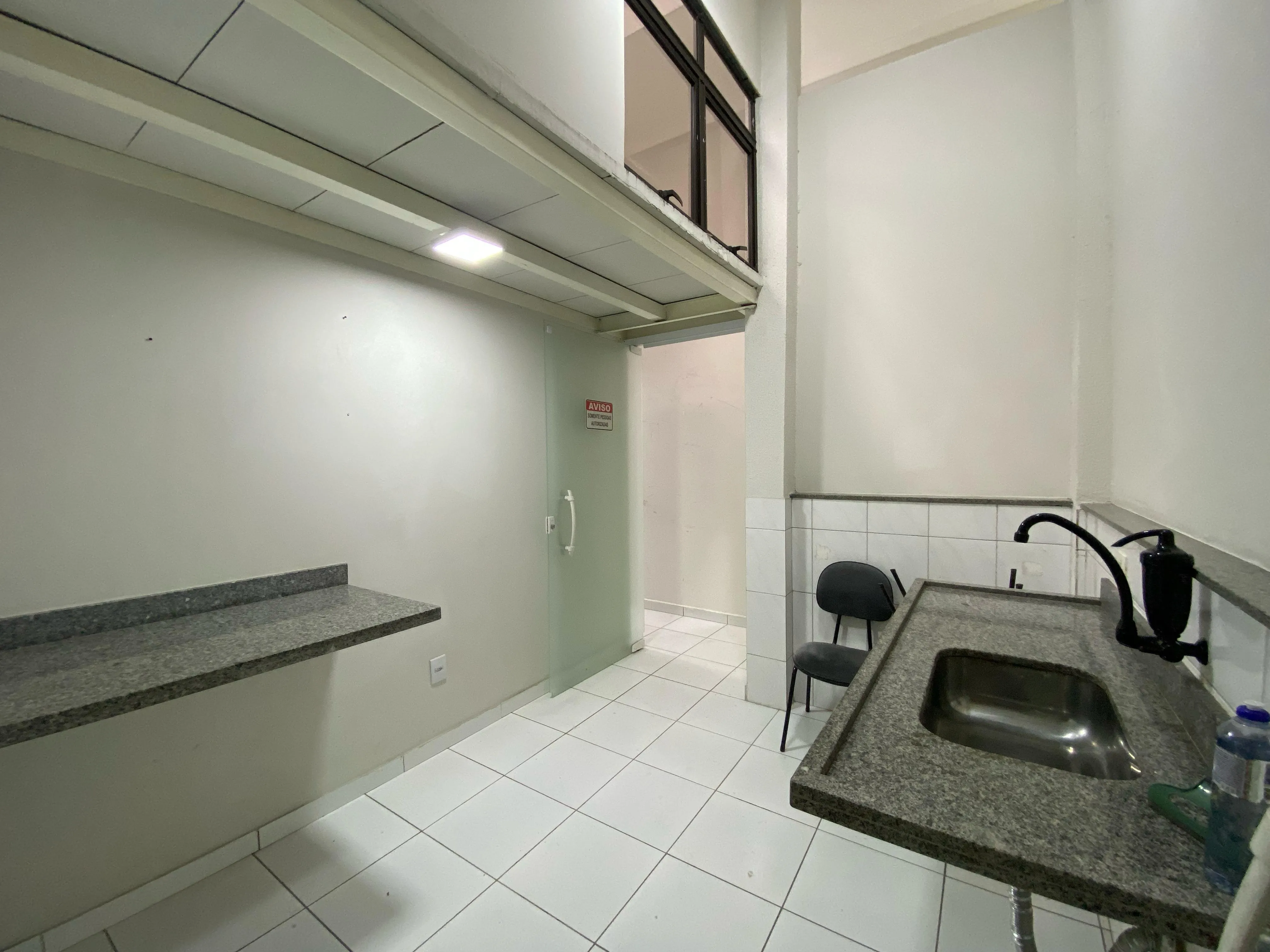 Imagem Oportunidade, Compra ou Locação de Prédio Comercial na Av. São Paulo à 3min. do Centro