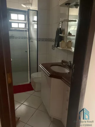 Imagem Casa a venda, são 4 casas no mesmo terreno sendo 2 casas de frente, (uma de 3 quartos e a outra de 2 quartos) em Balneário Camboriú SC
