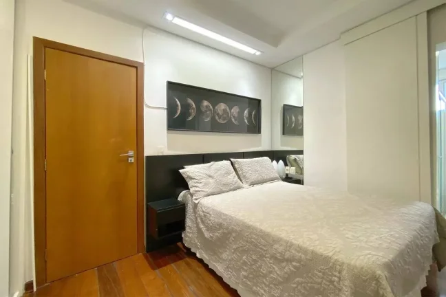 Imagem APARTAMENTO COM 03 QUARTOS, SUITE, 02 VAGAS DE GARAGEM E LAZER!!!!!