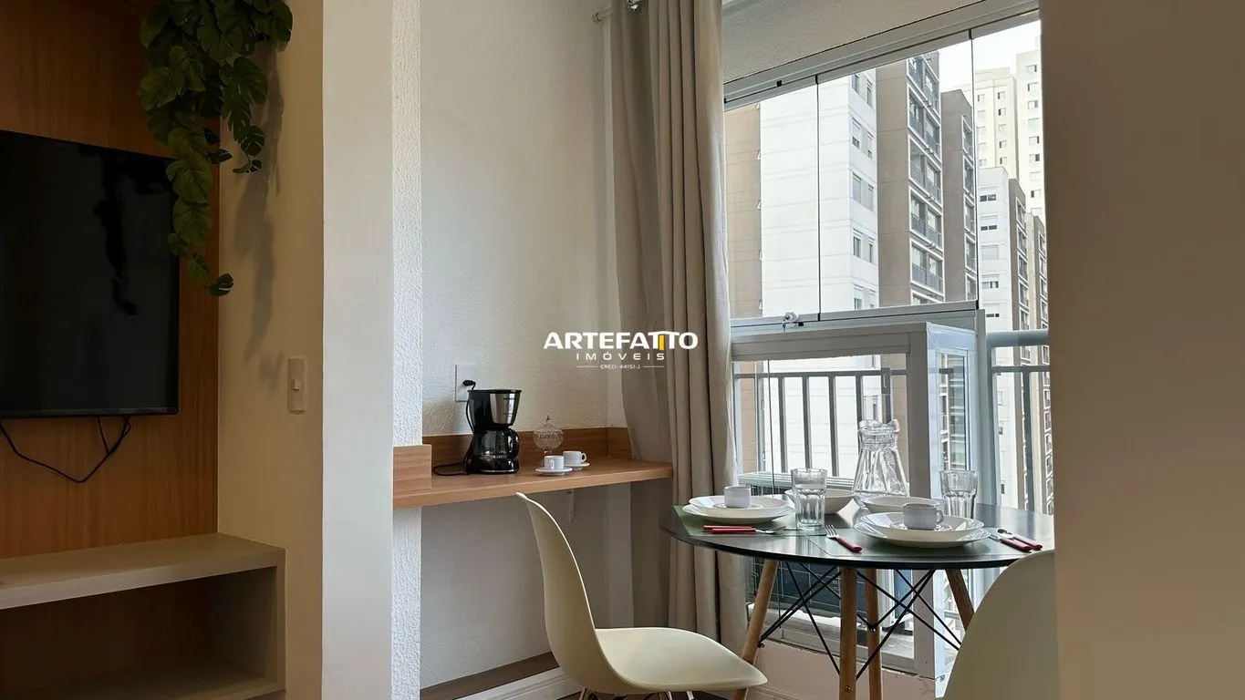 Imagem Studio Mobiliado com 25 mts ao lado metro - Vista Livre para Piscinas