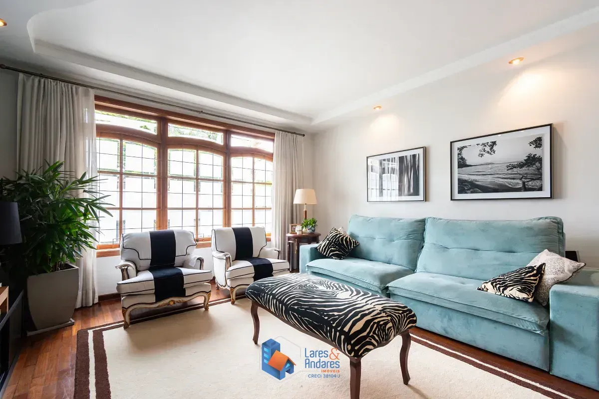 Imagem Casa para venda em Planalto Paulista com 4 quartos, sendo 2 suítes, 436m²
