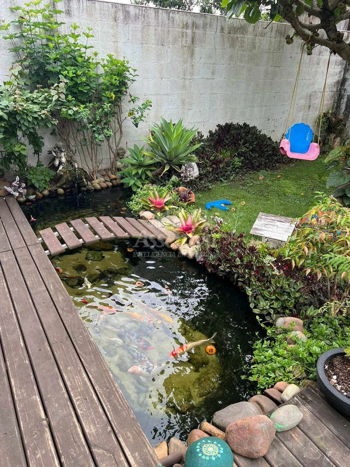 Imagem Excelente casa com 03 dormitórios para venda em Novo Hamburgo