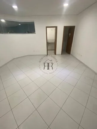 Imagem Sala comercial, reformada, com 30m², ar condicionado, interfone, piso frio, copa e banheiro indepen...