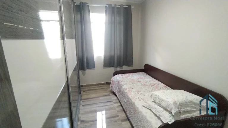 Imagem Casa com amplo quintal, a venda 03 quartos em Colombo PR