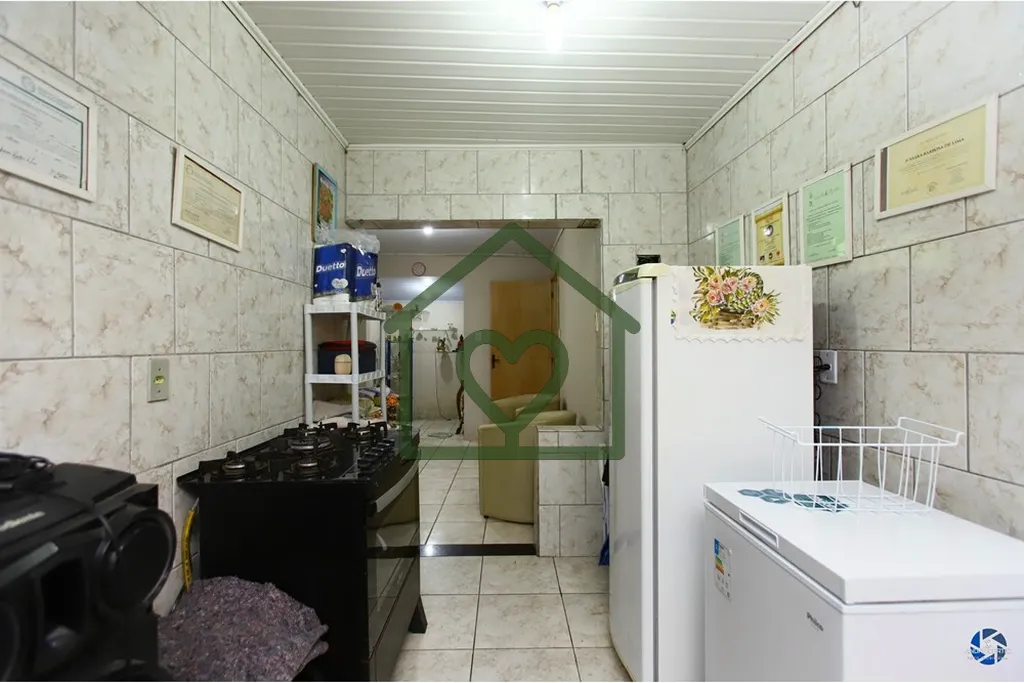 Imagem Descubra a casa dos sonhos na Rua Padre Clemente Steffen, no coração do bairro Costa e Silva, em P...