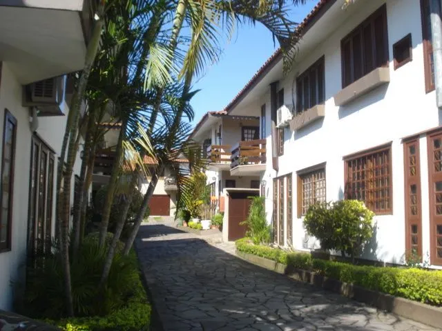 Imagem Casa em Condomínio à Venda no Bairro Tristeza - Zona Sul de Porto Alegre