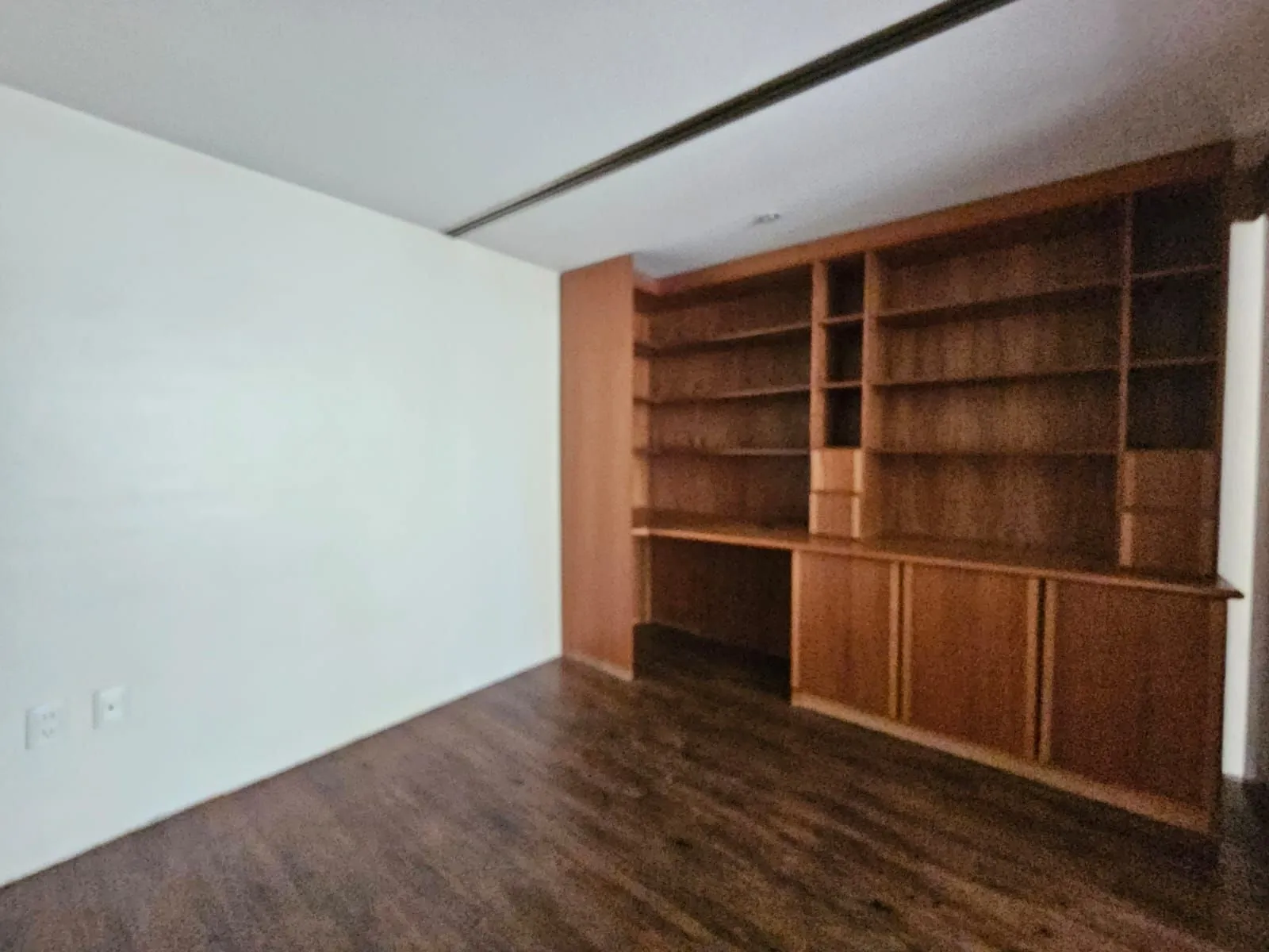 Imagem Conjunto comercial no Moinhos de Vento