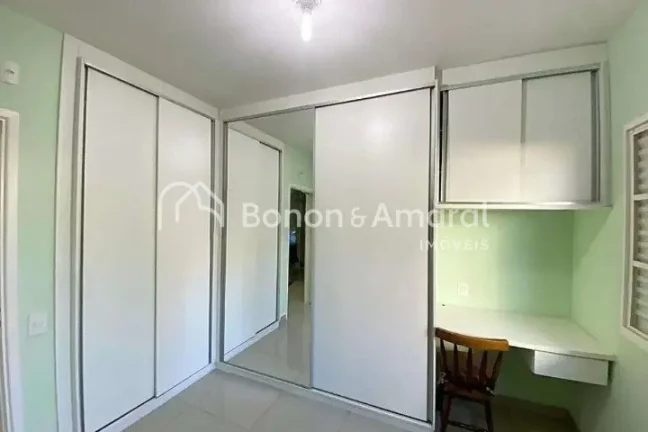 Imagem Casa à venda no Jardim Chapadão, em Campinas, com 193 m² de construção em um terreno de 300 m²...