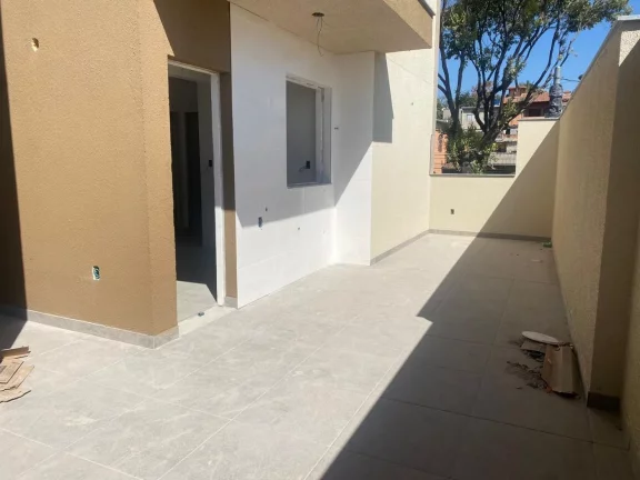 Imagem Apartamento com Área Privativa para Venda no bairro Santa Terezinha