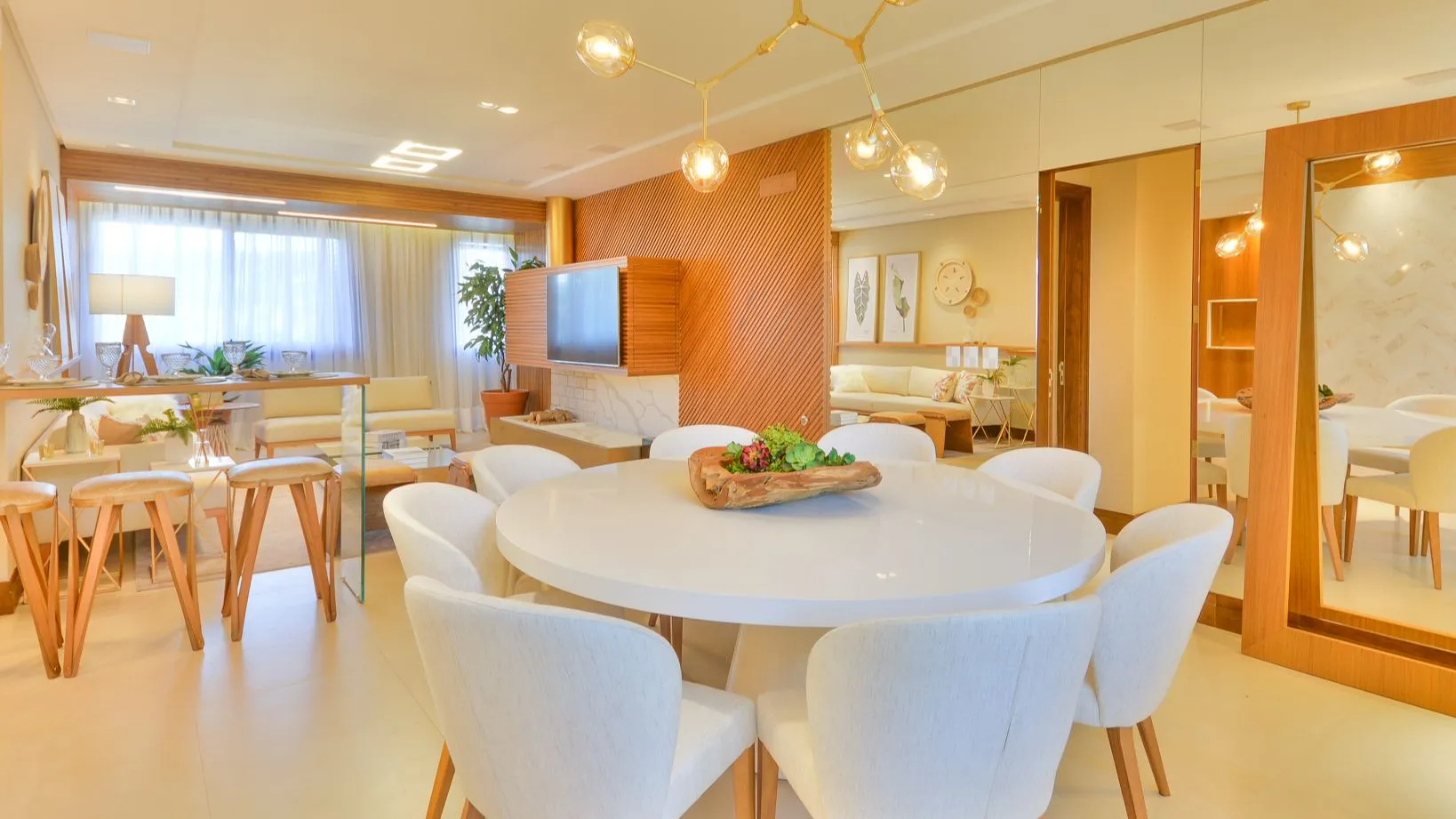 Foto do imóvel Apartamento à venda em Gramado, Centro, com 4 quartos, 163.19m2