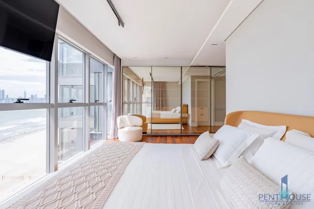 Imagem Apartamento Frente Mar para Venda em Balneário Camboriú, CENTRO, 4 dormitórios, 4 suítes, 5 banheiros, 4 vagas