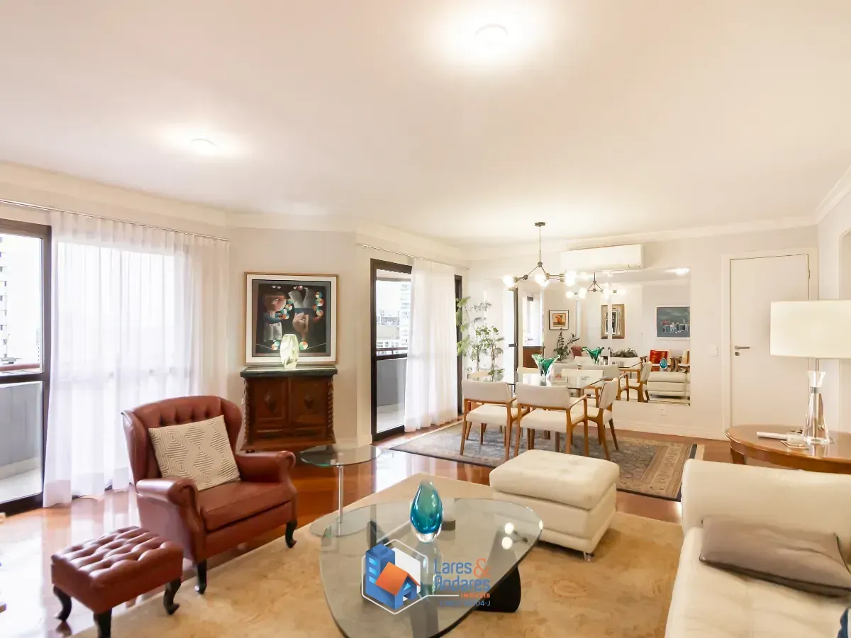 Imagem Apartamento para venda em Santo Amaro com 4 quartos, sendo 2 suítes, 159m²