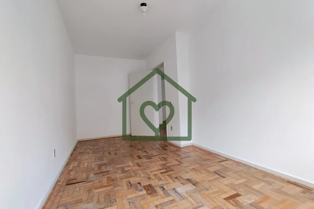 Imagem Ótimo apartamento de 1 dormitório, de frente com uma ampla janela, sala de estar, excelente sacada...