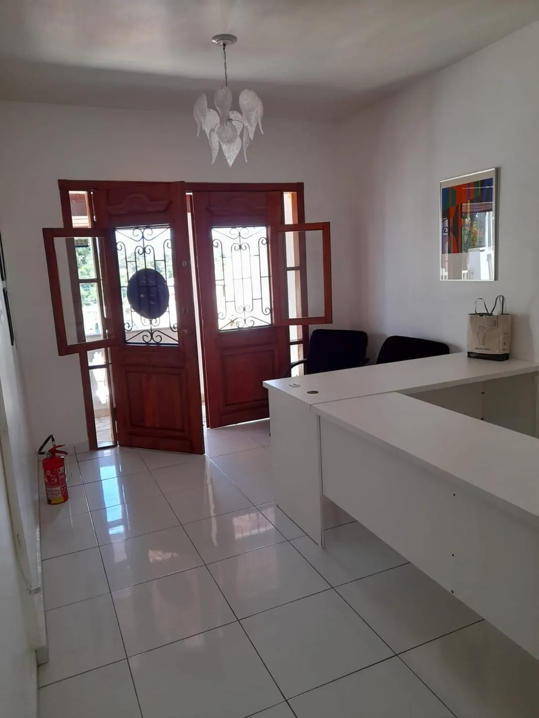 Imagem Comercial à venda 4 Quartos, 2 Suites, 2 Vagas, 233.42M², Jardim Santa Luzia, Pindamonhangaba - SP