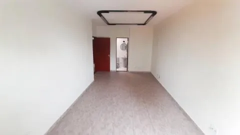 Imagem LOCAÇÃO DE SALA NA VILA PROGRESSO, EM GUARULHOS/SP, 29m² com muita luz natural, localização estratégica e toalete. CONSULTE-NOS.