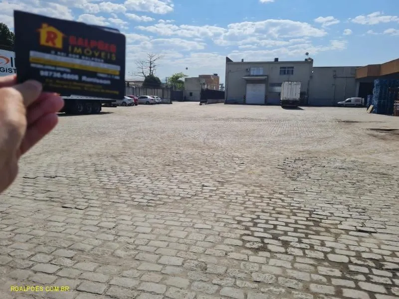 Imagem Galpão para Venda em DUQUE DE CAXIAS, Figueira, 2 banheiros