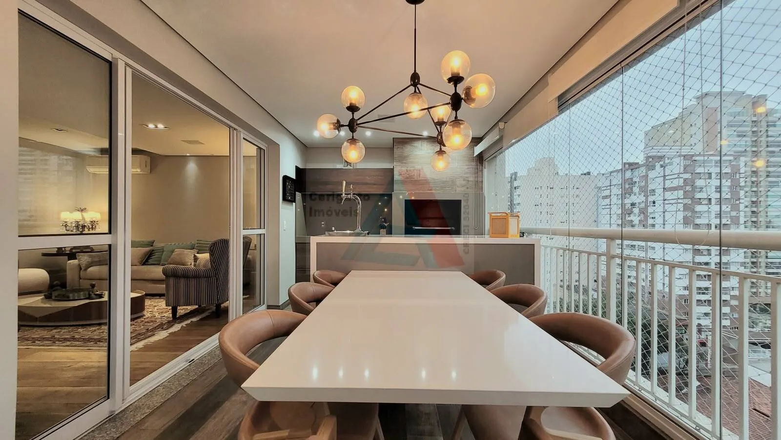Imagem APARTAMENTO ALTO PADRÃO! SÃO 4 SUITES, 4 VAGAS DE GARAGEM, LAZER COMPLETO,