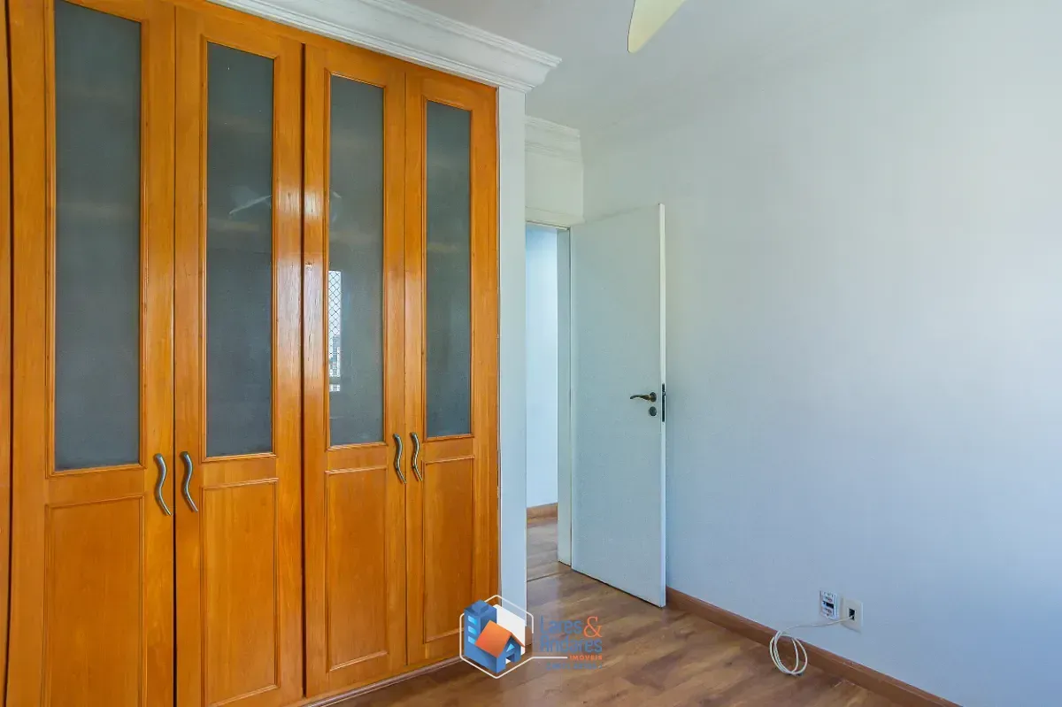Imagem Cobertura para venda em Vila Suzana com 3 quartos, sendo 1 suíte, 223m²