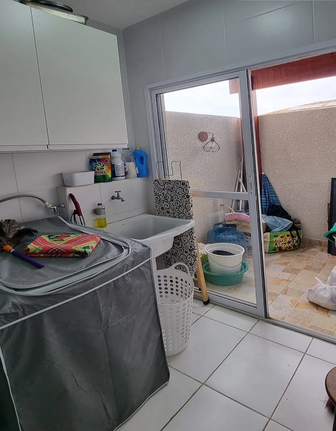Imagem Casa Térrea à Venda no Condomínio Reserva Anauá: 3 Quartos, Suíte, 4 Vagas, Jacuzzi e Área Gourmet