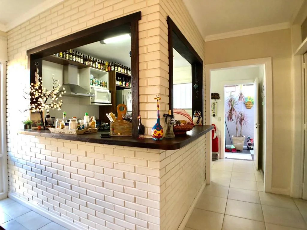 Imagem Casa 3 Dormitórios - Bairro Atlantida