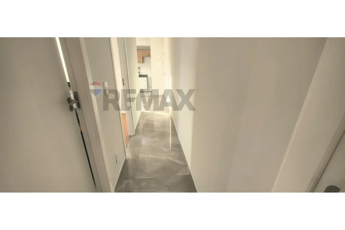 Imagem Aluga-se apartamento de 2 quartos, 1 banheiro, 1 vaga, no condomínio Dez Jacarepaguá, Anil próximo ao Parkshopping Jacarepaguá