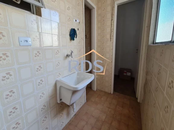 Imagem Apartamento a Venda de 72m² com 2 dormitórios com linda vista. Apartamento precisa de reforma. Estuda proposta.
