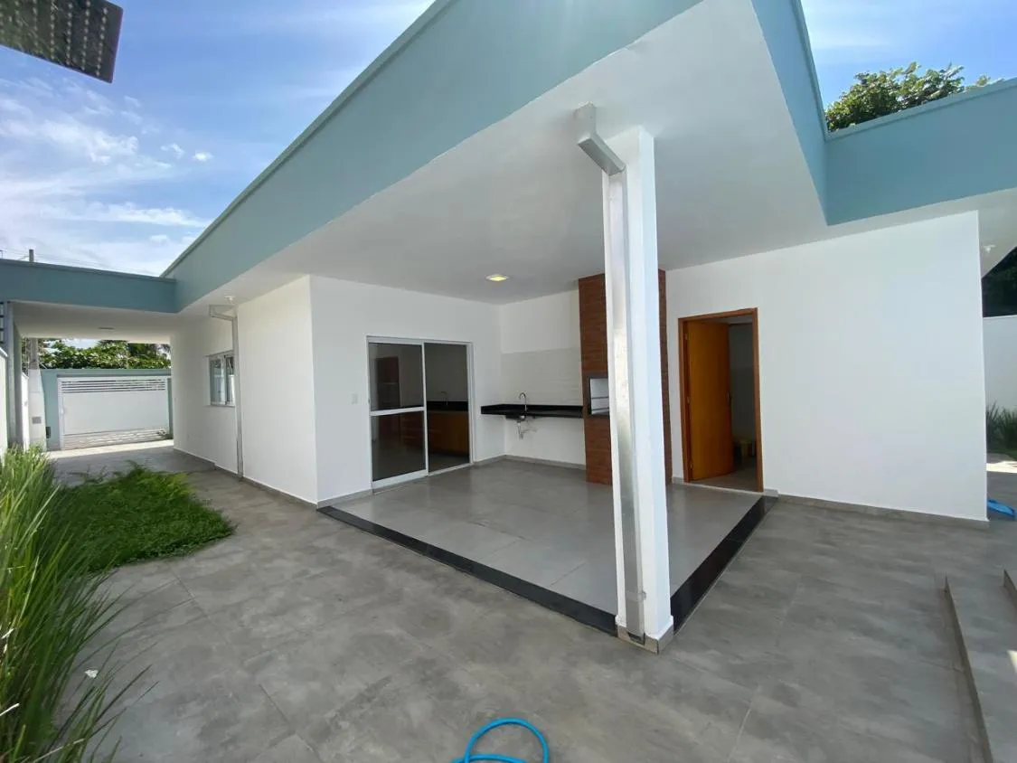 Imagem LINDA CASA COM PISCINA A VENDA NO JD SÃO FERNANDO