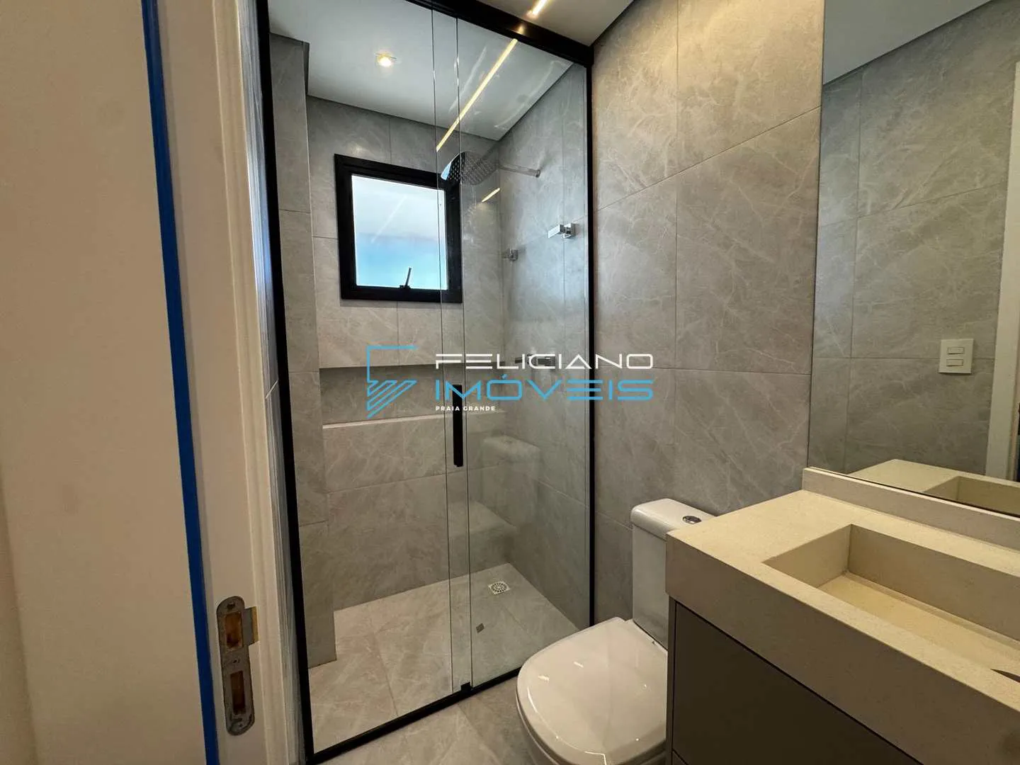Imagem Apartamento com 3 quartos, Guilhermina, Praia Grande - R$ 1.2 mi, Cod: 7526