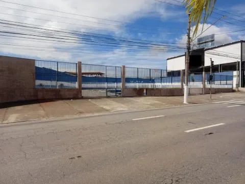 Imagem LOCAÇÃO DE TERRENO NO JARDIM ITAPUÃ, EM ITAQUAQUECETUBA/SP, ÓTIMA OPORTUNIDADE PARA INVESTIMENTO com 1.100m² e topografia plana. CONSULTE-NOS.