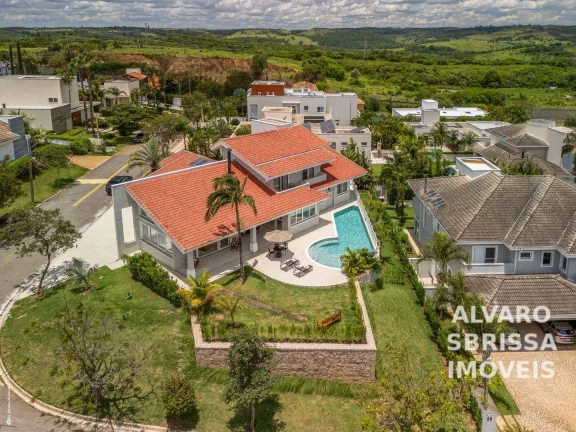 Foto do imóvel Casa clássica, mobiliada e climatizada, atemporal, toda atualizada e com muita luz natural. Condomínio Plaza Athenée Itu SP. at:1145m2 ac:460m2