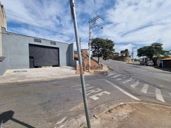 Imagem Galpão à venda, 300 m² por R$ 1.400.000,00 - Jardim Imperial - Atibaia/SP