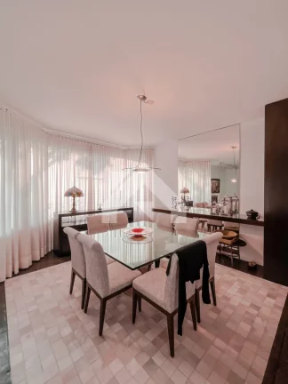 Imagem Casa de Condomínio em Alphaville - Santana de Parnaíba, SP