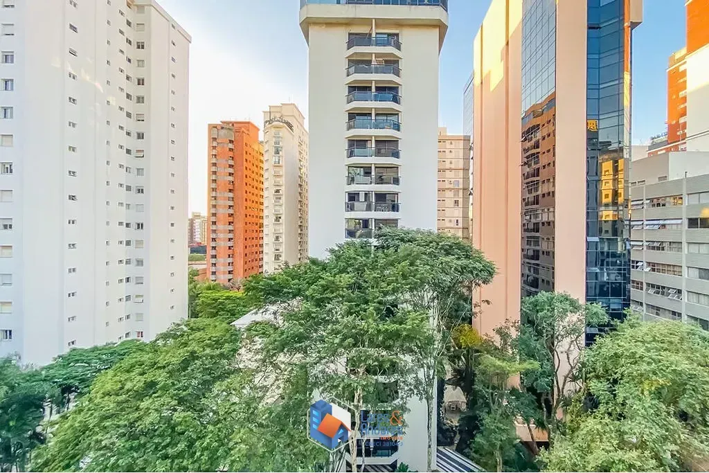 Imagem Apartamento à venda 2 Quartos 1 Suite 1 Vaga 130M² Itaim Bibi São Paulo - SP