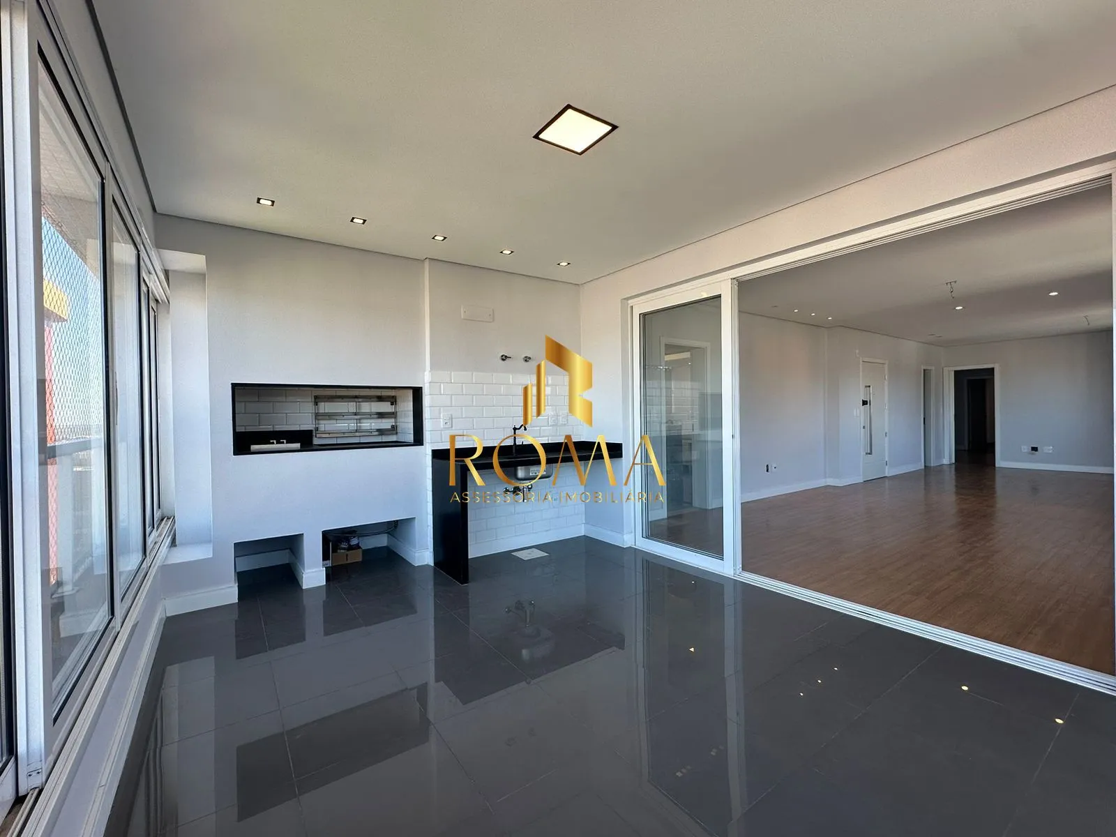 Imagem Apartamento Exclusivo no Nonoai | 202m², 3 Suítes e Vista Panorâmica