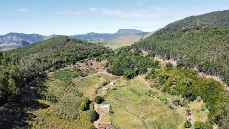 Foto do imóvel Terreno Comercial para Venda em Duas Barras, Vargem Grande, 5 dormitórios, 1 suíte, 3 banheiros em PRIMEIRO DISTRITO DE DUAS BARRAS - VARGEM GRANDE