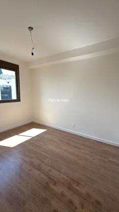 Imagem Apartamento à venda na Vila Mariana, São Paulo-SP: 2 quartos, 1 suíte, 2 salas, 2 banheiros, 1 vaga de garagem, 62m².