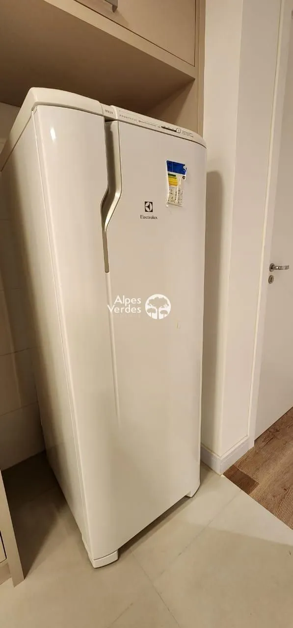 Imagem Vende-se apartamento semi-mobiliado em Gramado a 10 minutos da Rua Coberta