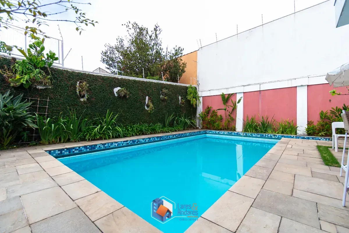 Imagem Casa para venda em Jardim da Saúde com 3 quartos, sendo 1 suíte, 350m²