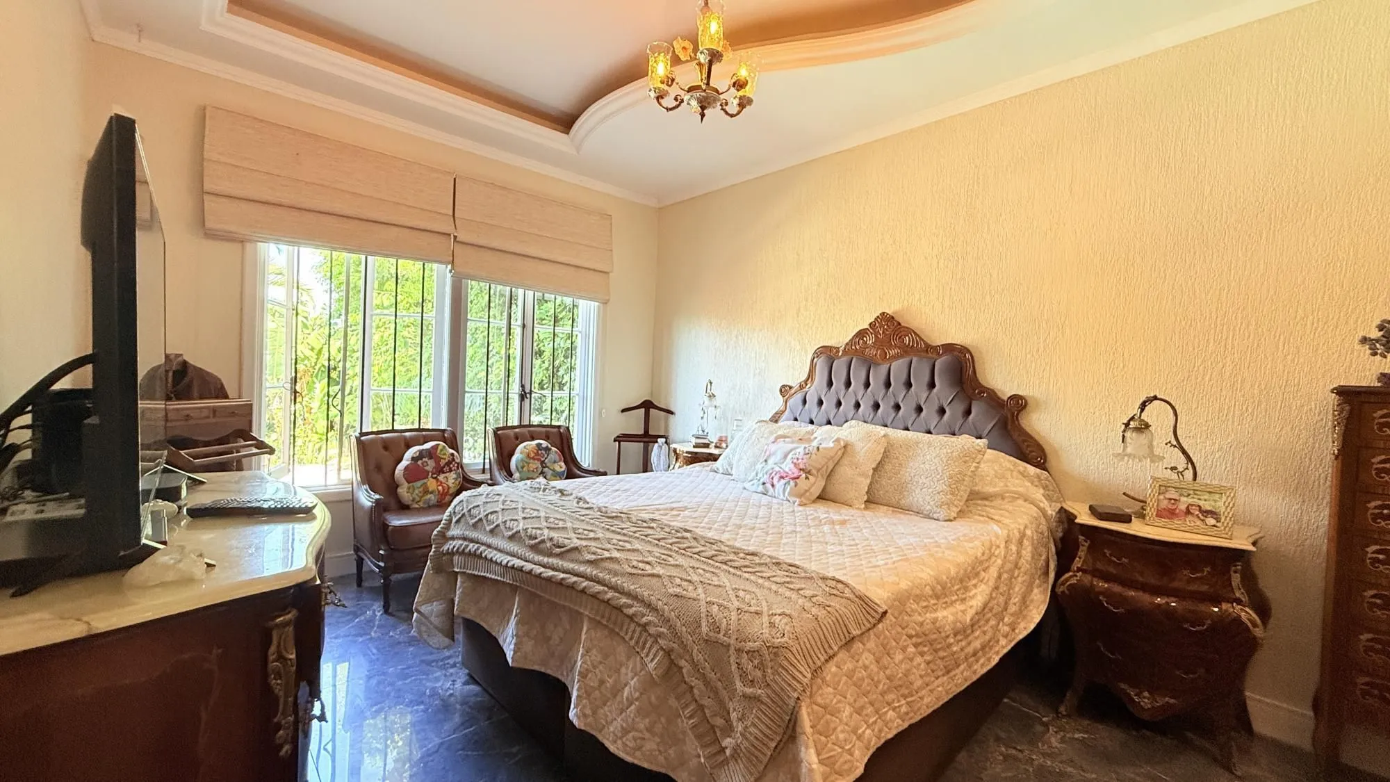 Imagem Casa Residencial 3 dormitórios com Piscina na Vila Assunção em Porto Alegre RS