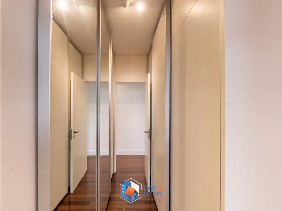 Imagem Apartamento para venda em Vila Hamburguesa com 3 quartos, sendo 3 suítes, 187m²