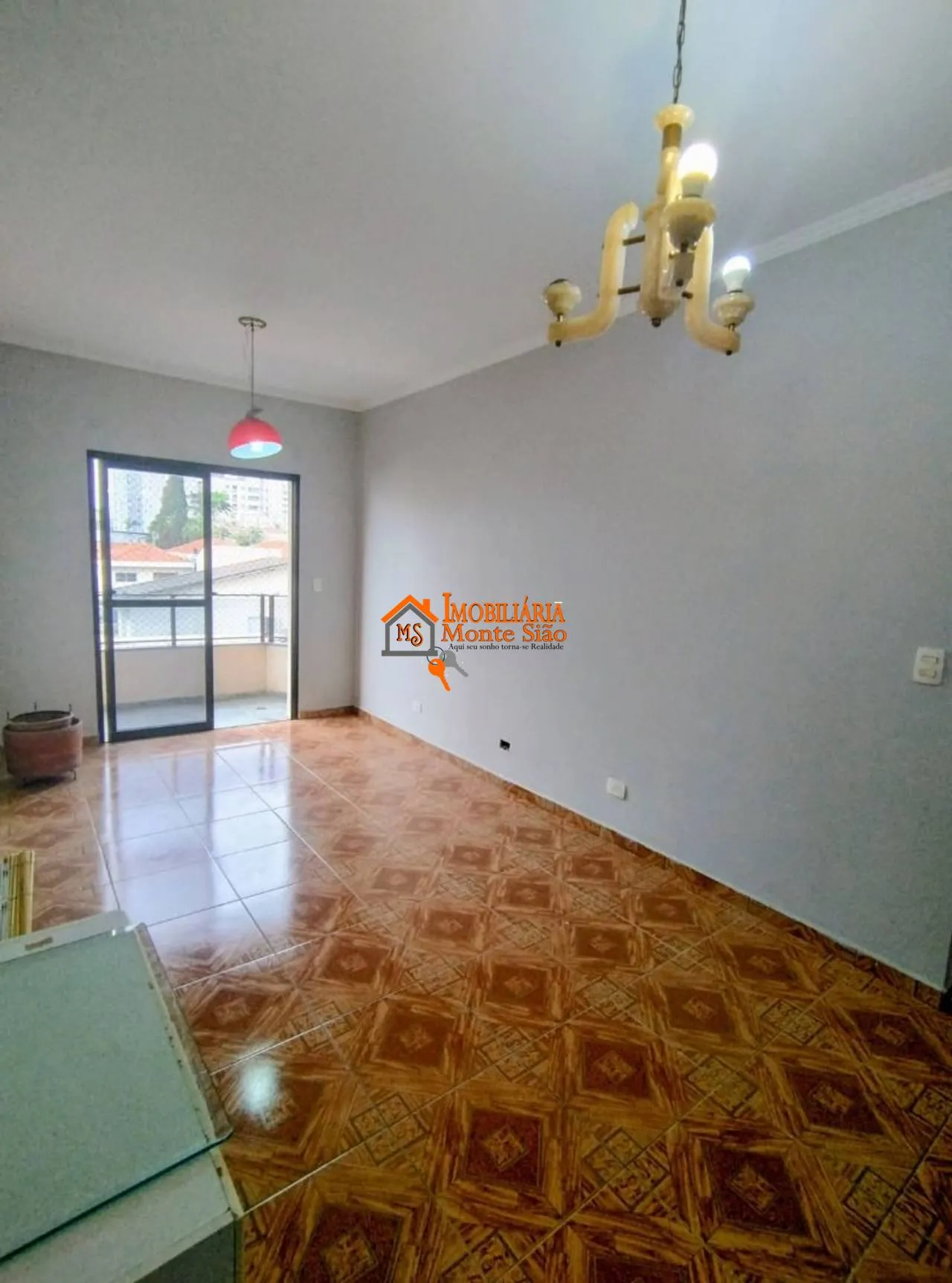 Imagem Apartamento com 2 dormitórios à venda, 76 m² por R$ 449.000,00 - Vila Galvão - Guarulhos/SP