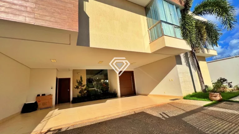 Imagem Sobrado 5 Suítes, 425 m² c/ lazer à venda na 303 Sul