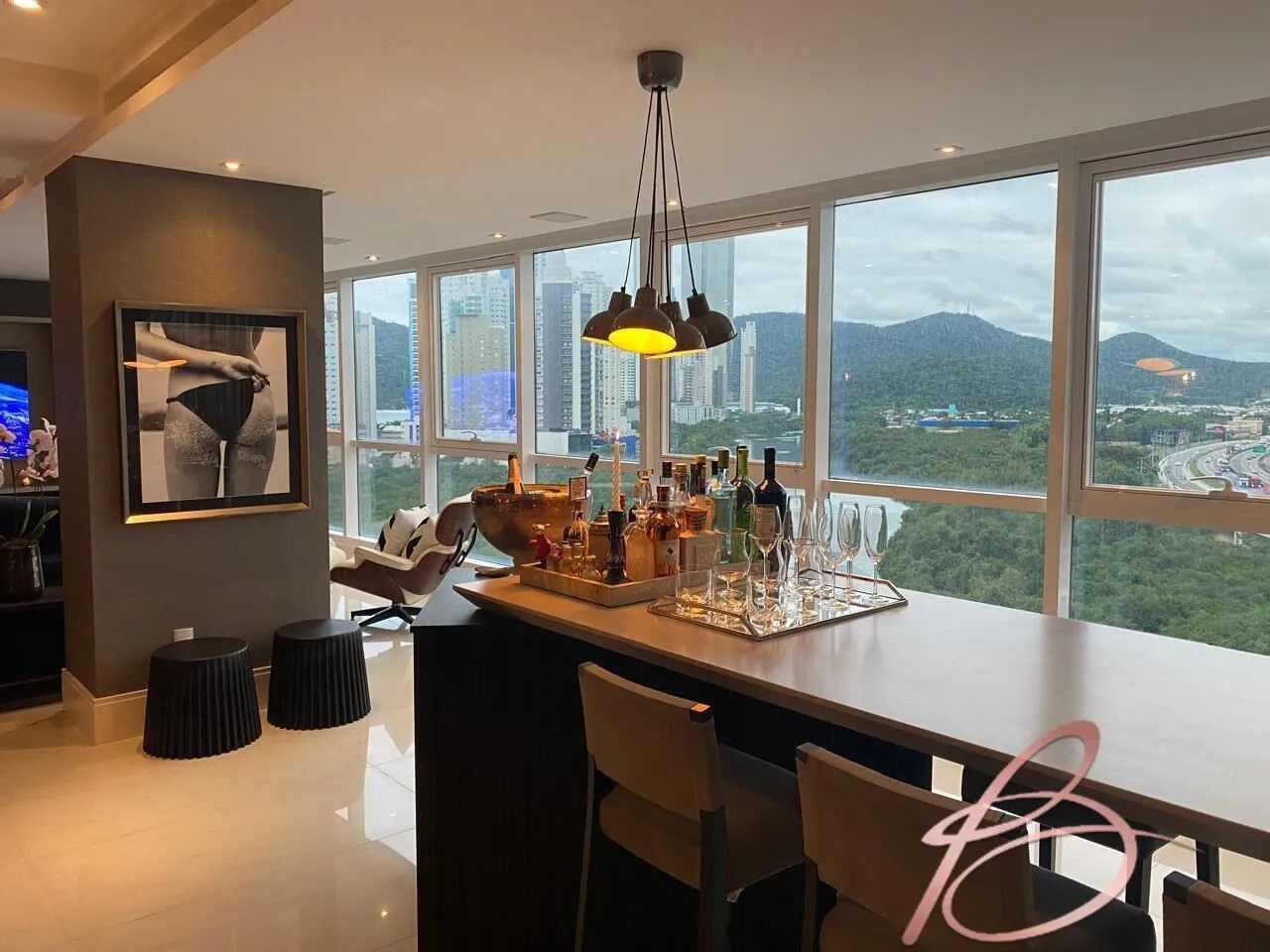 Imagem Apartamento Alto Padrão em Centro, Balneário Camboriú/SC